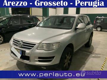 VOLKSWAGEN Touareg 2.5 R5 TDI DPF Exclusive