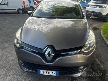 RENAULT Clio 4ª serie - 2015