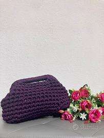 Clutch bag grande color viola