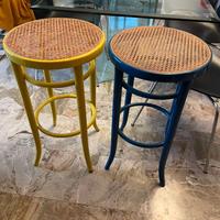 Coppia sgabelli alti giallo azzurro Thonet