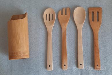 set mestoli in bambù  con contenitore