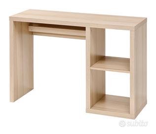 Scrivania + sedia