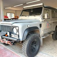 LAND ROVER Defender 90 2.5 TDI AUTOCARRO 3 POSTI