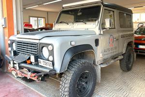 LAND ROVER Defender 90 2.5 TDI AUTOCARRO 3 POSTI