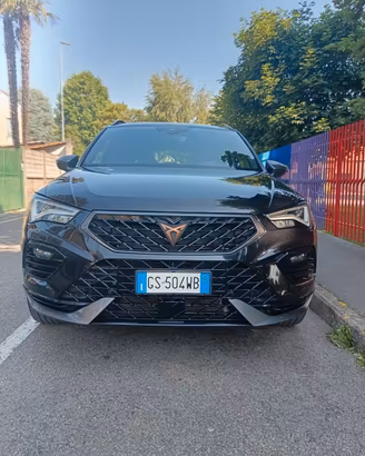 Cupra Ateca 2.0 TSI  da 190 CV benzina. 