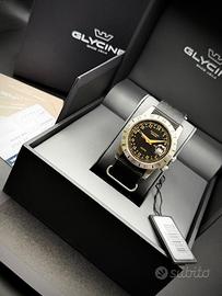Glycine Noon