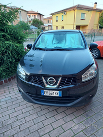 Nissan Qashqai 2014, 71.000km, benzina