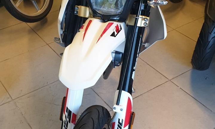 Fantic Motor XMF 125 Performance Supermotard