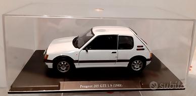 Modellini Auto ( L ) 1/24 Marcoal