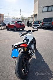 MV Agusta Brutale 800 – perfetta – 30.000 km 