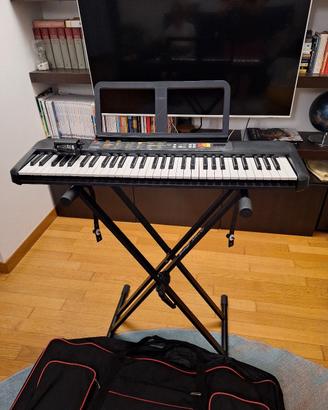 Pianola Yamaha 61 tasti + sacca + supporto