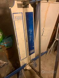 Taglierina professionale per pannelli isolanti