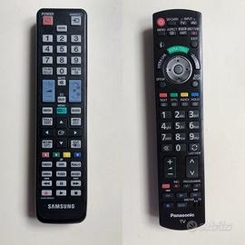 Coppia telecomandi TV Panasonic e Samsung
