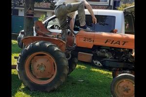 Trattore Fiat 215