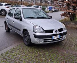 Renault clio 1200