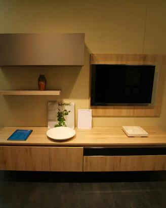 Pannello TV in legno