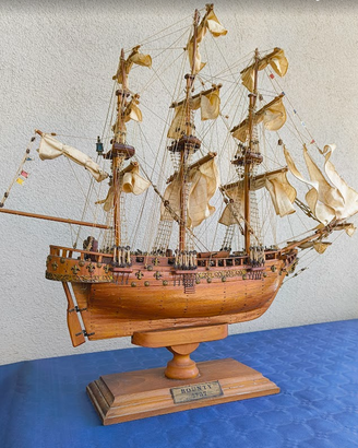 modellino nave bounty completamente montato