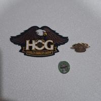 Patch, spilla HOG Harley Davidson e spilla Benelli