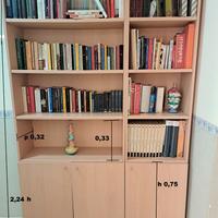 Libreria con cassetti