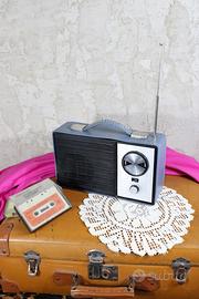 Radio d'epoca stile Channel Master 6210 Vintage