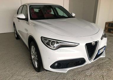 Alfa Romeo Stelvio 2.2 Turbodiesel 210 CV AT8 Q4 V