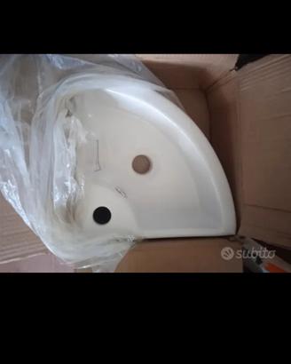 lavandino bagno angolare 