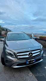Mercedes GLA A200 con motore rifatto