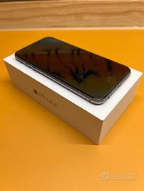 iPhone 6 argento 16 GB