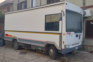 Autonegozio per panini