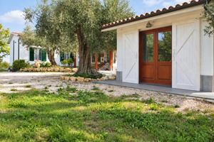 VILLA SINGOLA A PENNA IN TEVERINA