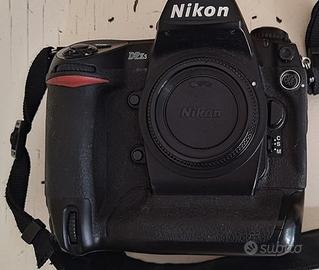 Nikon D2xs