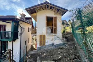 CASA SEMINDIPENDENTE A VIÙ