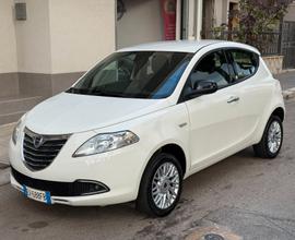 Lancia Ypsilon 0.9 TwinAir 5P Ecochic Gold - 2014