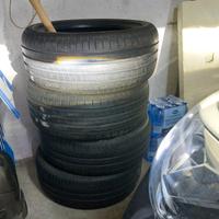 GOMME TOYOTA C-HR 225 50 R18