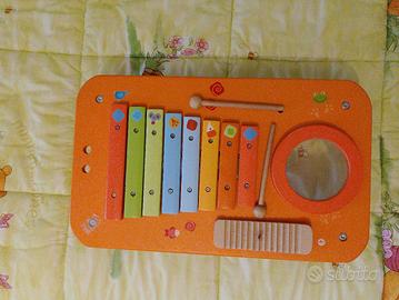 Xilofono in legno per piccoli musicisti