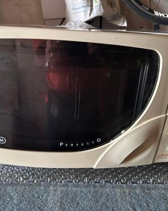Forno microonde DELONGHI