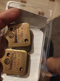 PASTIGLIE BREMBO Z04