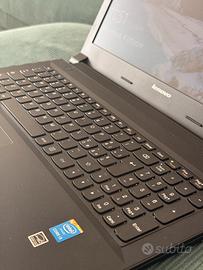 Notebook Lenovo 15,6" i3 8GB SSD 256GB Win11