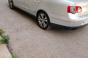 vw passat anno 2008 1.9 TDI 