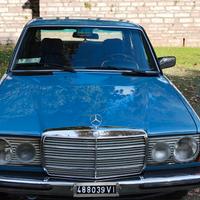 Mercedes Benz anno 1981