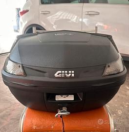 Bauletto givi 47 litri con attacco