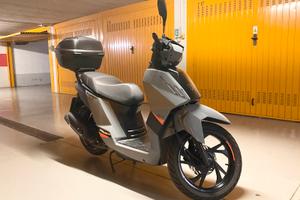 Peugeot Tweet GT 125 2023 - SOLO 8.000 KM