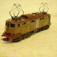 LIMA  LOCOMOTIVA  e424  FS
