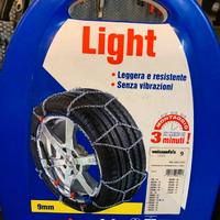 Catene da neve nuove superleggere per auto 