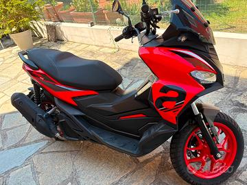 APRILIA SRGT125 