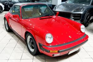 Porsche 911 Carrera 3.2 Targa
