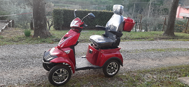 Scooter elettrico 4 ruote Disabili e Anziani