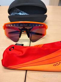 Oakley Sutro light MVDP