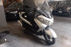 Suzuki Burgman 125 fine 2012