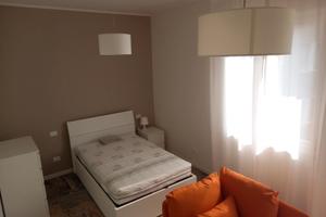 Stanza matrimoniale,bagno privato/salotto/BGcentro